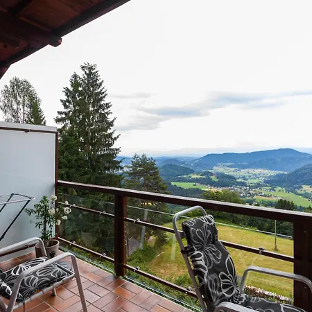 Karawankenblick, Saurachberg 42 Apartman